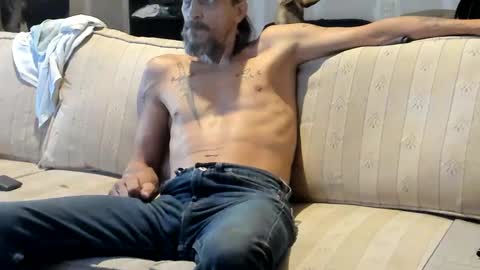 Snapshot of jay_short7863 chatting on September 27, 6:50 pm O F   jay short786 online show from September 27, 6:50 pm
