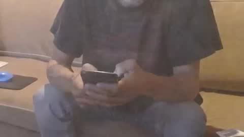 Snapshot of jay_short7863 chatting on January 24, 6:14 pm O F   jay short786 online show from January 24, 6:14 pm