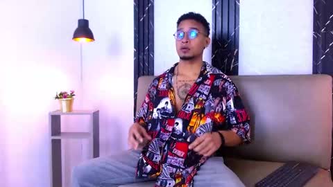 Jayden Morris online show from January 15, 11:47 am