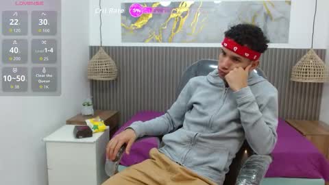 jdwhite18 online show from February 15, 4:29 am