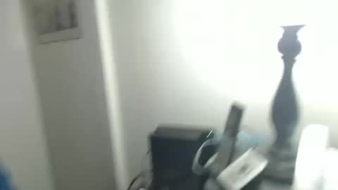 Snapshot of jeb5150 chatting on February 1, 4:24 am JE online show from February 1, 4:24 am