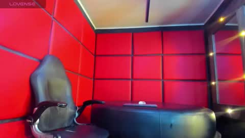 ---  Jeff --- online show from February 19, 5:37 am