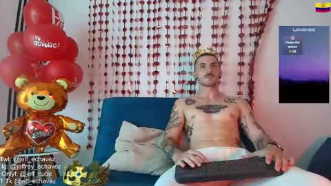 Snapshot of jeff_cube chatting on February 14, 5:36 pm Jeff and Mugi  Independent model online show from February 14, 5:36 pm