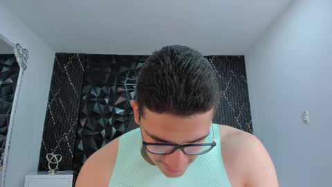 Jeff online show from April 10, 1:18 pm