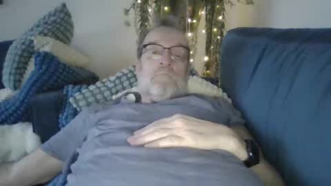 jens19651 online show from February 6, 7:27 am