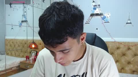 Snapshot of jeremias_1 chatting on December 21, 12:27 pm  JEREMIAS  online show from December 21, 12:27 pm