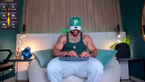 Jeremy online show from January 20, 10:37 pm