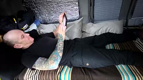 Jeremy online show from November 28, 4:26 am