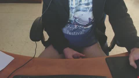 Snapshot of jermyon chatting on January 9, 5:11 pm jermyon online show from January 9, 5:11 pm