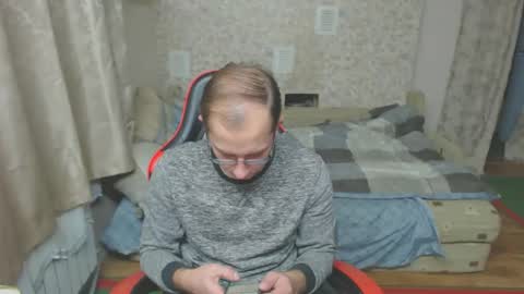 Snapshot of jess_nest chatting on October 23, 9:51 pm Jess online show from October 23, 9:51 pm
