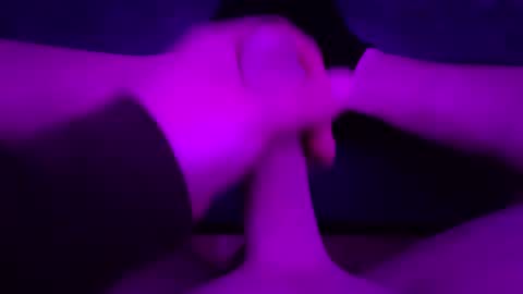 Snapshot of jesseboyy chatting on February 12, 3:40 am jesseboyy online show from February 12, 3:40 am