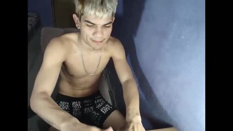 jesshot_bigcock online show from February 11, 10:09 am