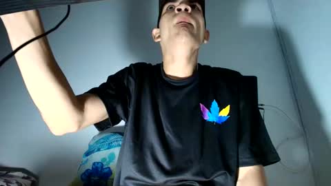 jesshot_bigcock online show from March 19, 9:34 am