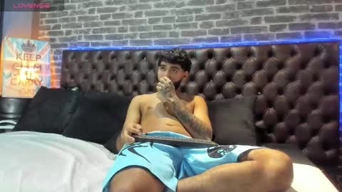 --- Jesus --- online show from November 22, 5:56 pm