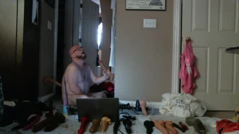 Nasty Cumslut online show from December 10, 2:50 pm