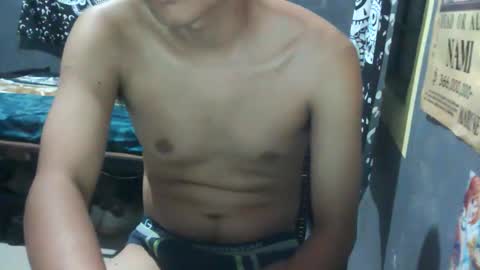 jhon_12345678910 online show from February 13, 11:31 pm