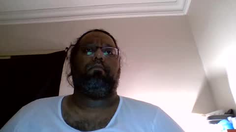 jhonny56665 online show from August 1, 6:29 pm