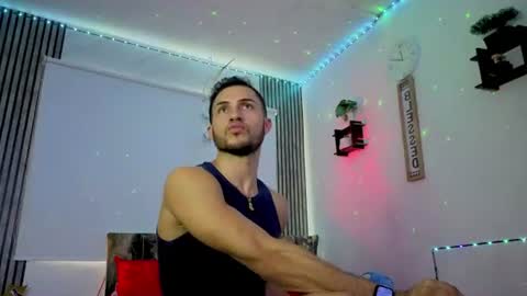 jhonny online show from August 1, 5:12 pm
