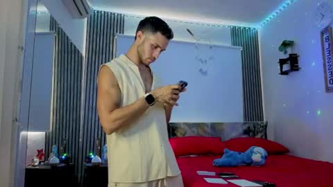 jhonny online show from June 24, 6:22 pm