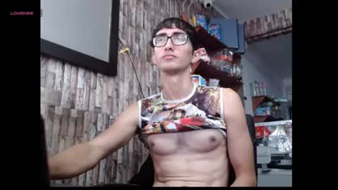 jhosuamoore2 online show from July 9, 12:20 pm