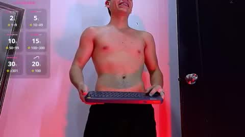 jhosuavega online show from November 1, 12:04 am