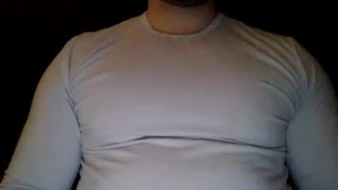 Snapshot of jimbone97 chatting on February 27, 8:31 pm jimbone97 online show from February 27, 8:31 pm