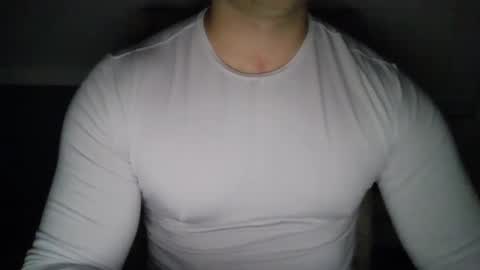 Snapshot of jimbone97 chatting on January 4, 5:16 am jimbone97 online show from January 4, 5:16 am