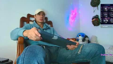 Jimm  Independent Model  online show from February 10, 4:17 am