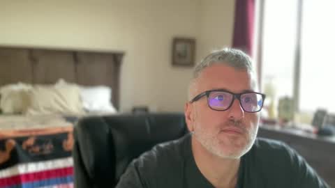 Dad of Three online show from February 19, 3:05 pm