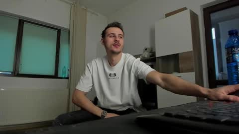 Snapshot of jimmys_style chatting on October 3, 1:27 pm AlphaJimmy online show from October 3, 1:27 pm