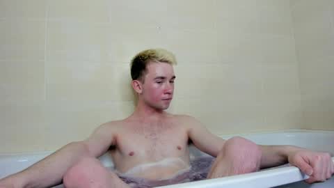 jimyti_bad_boy online show from April 22, 12:17 am