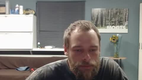 JamesJan van Rebel online show from November 17, 3:20 am