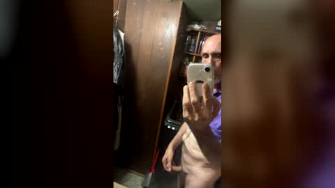 jjhorny64 online show from June 8, 2:07 pm