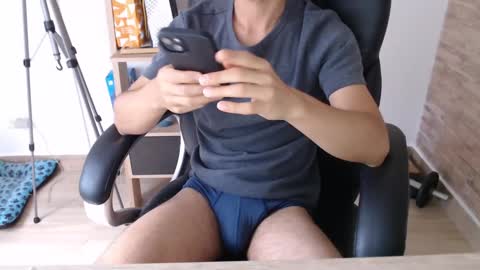 Snapshot of jjrod91 chatting on October 24, 7:15 pm Jon online show from October 24, 7:15 pm