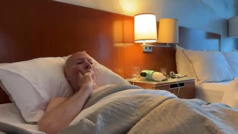 jlk7777 online show from April 2, 3:20 pm