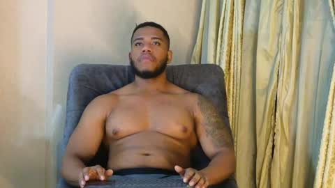 Snapshot of joan_saenz chatting on September 25, 3:49 am JOAN SAENZ online show from September 25, 3:49 am