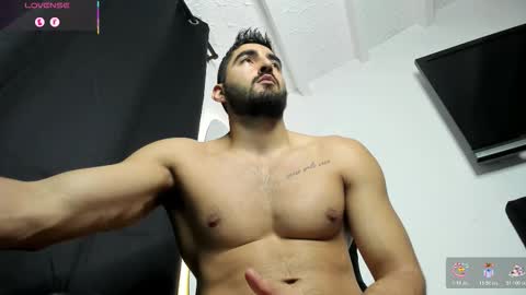 JOAO BATISTA online show from November 22, 5:18 am