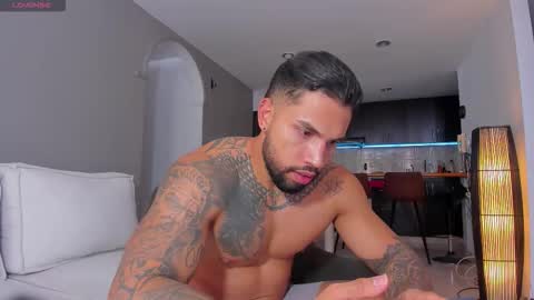 joe_esthetic online show from February 23, 8:10 pm