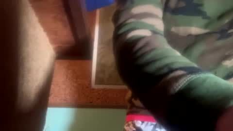 Snapshot of joepeteh chatting on January 22, 6:42 am Joe online show from January 22, 6:42 am