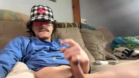 joey_binaa online show from June 1, 4:29 pm