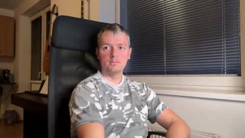 Jogger1991 online show from March 18, 6:00 pm