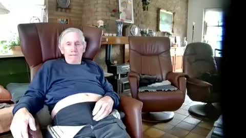 johan7 heet online show from December 17, 11:06 am