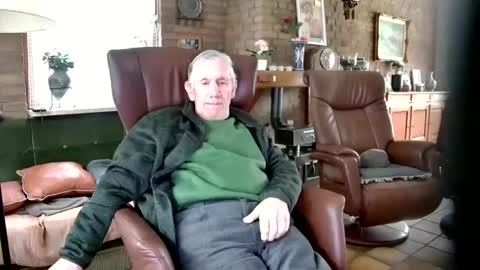 johan7 heet online show from December 6, 1:22 pm