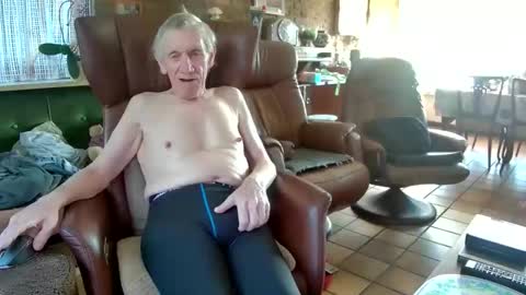 johan7 heet online show from March 5, 3:52 pm