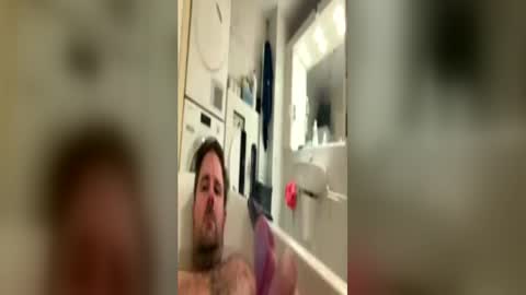 john281985 online show from June 24, 3:15 pm