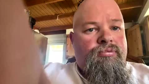 Snapshot of john40a chatting on January 20, 6:10 pm John online show from January 20, 6:10 pm