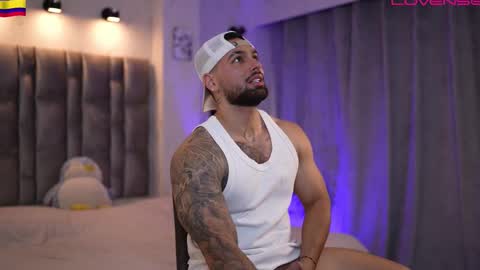 john online show from February 3, 10:26 pm