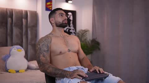 john online show from March 1, 1:29 pm