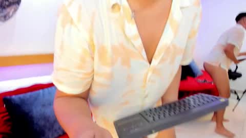 johnbelrose online show from November 10, 8:03 pm