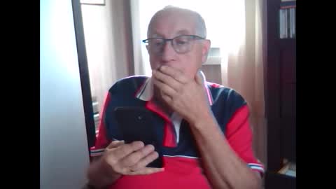 johnjohn6226 online show from September 28, 3:10 pm